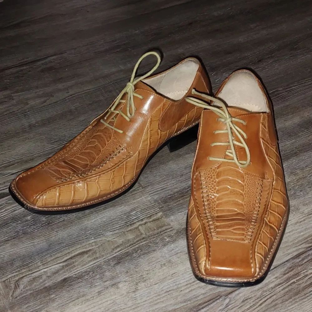 Stacy Adams tan leather alligator texture dress shoes Sz 10.5